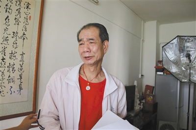 嫖娼事件后，區(qū)少坤向記者訴說委屈，他說：“這是一個(gè)圈套”。李根 攝