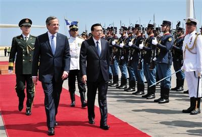 　6月19日，國務院總理李克強乘專機抵達雅典國際機場，開始對希臘進行正式訪問。