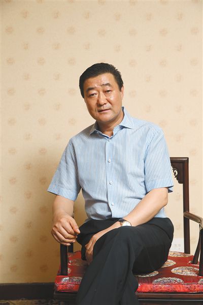 　張新明金業(yè)集團董事長。2002年進入焦炭領域。2010年，張新明將金業(yè)煤焦化集團部分資產以79億賣